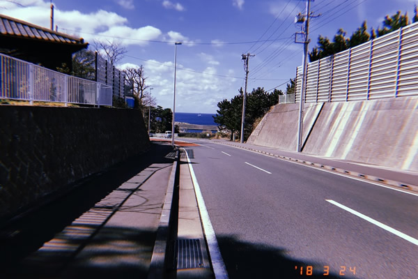 伊豆大島一周コース。道がキレイ