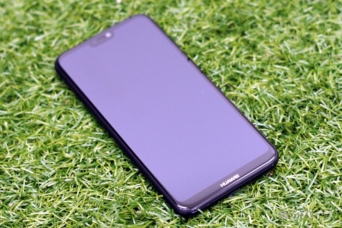 P20 liteの前面