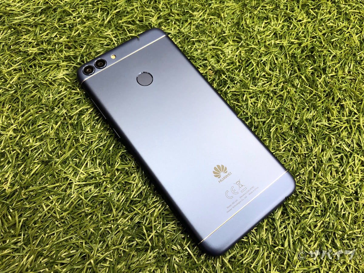 HUAWEI nova lite 2の背面