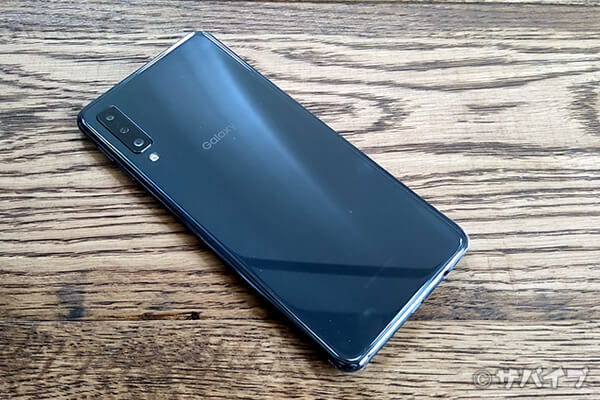 Galaxy A7の背面